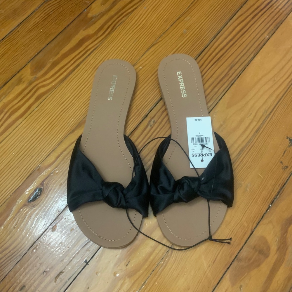 Express Sandals